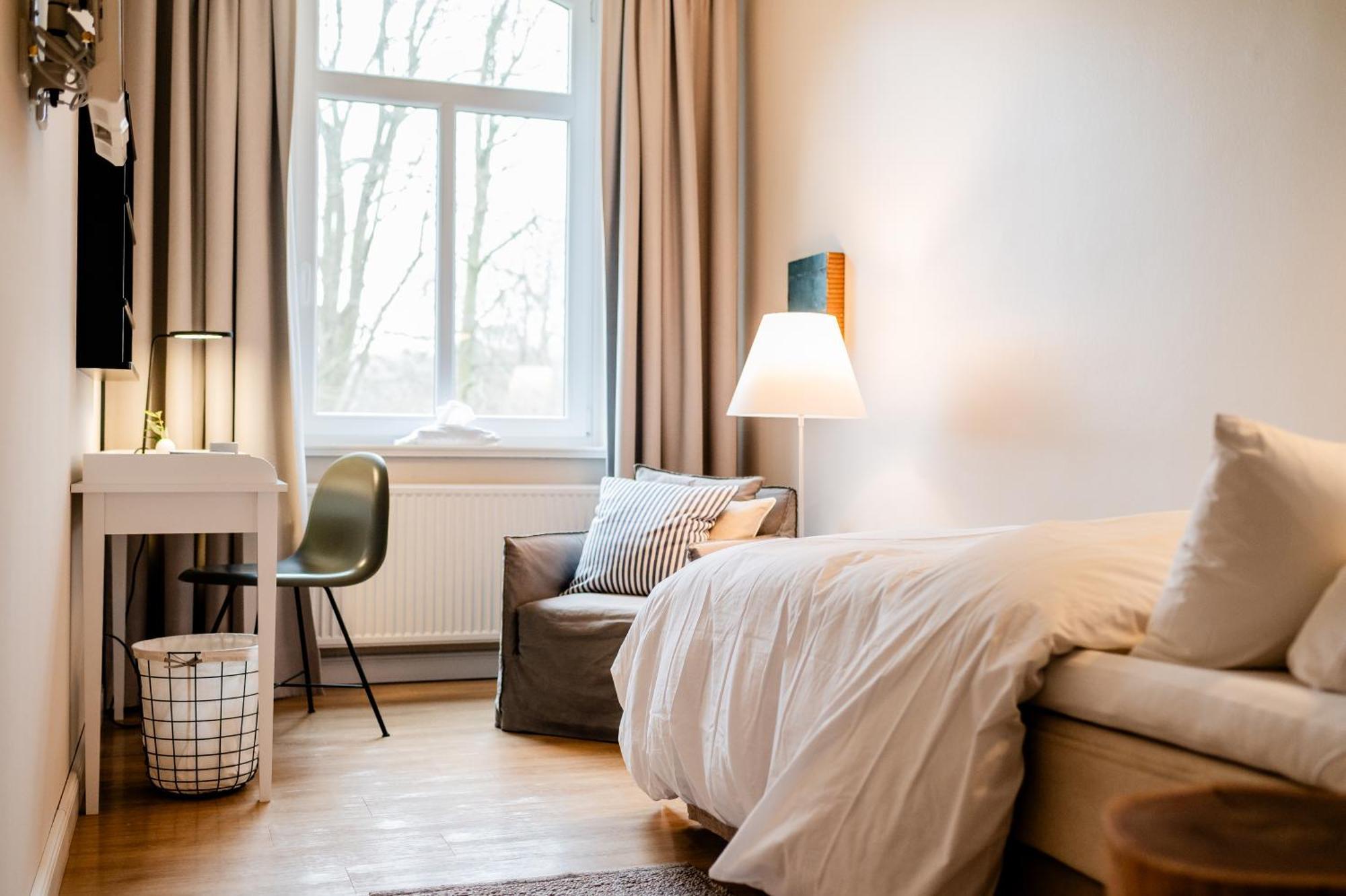 Aarskogs Boutique Hotel Глюксбург Экстерьер фото
