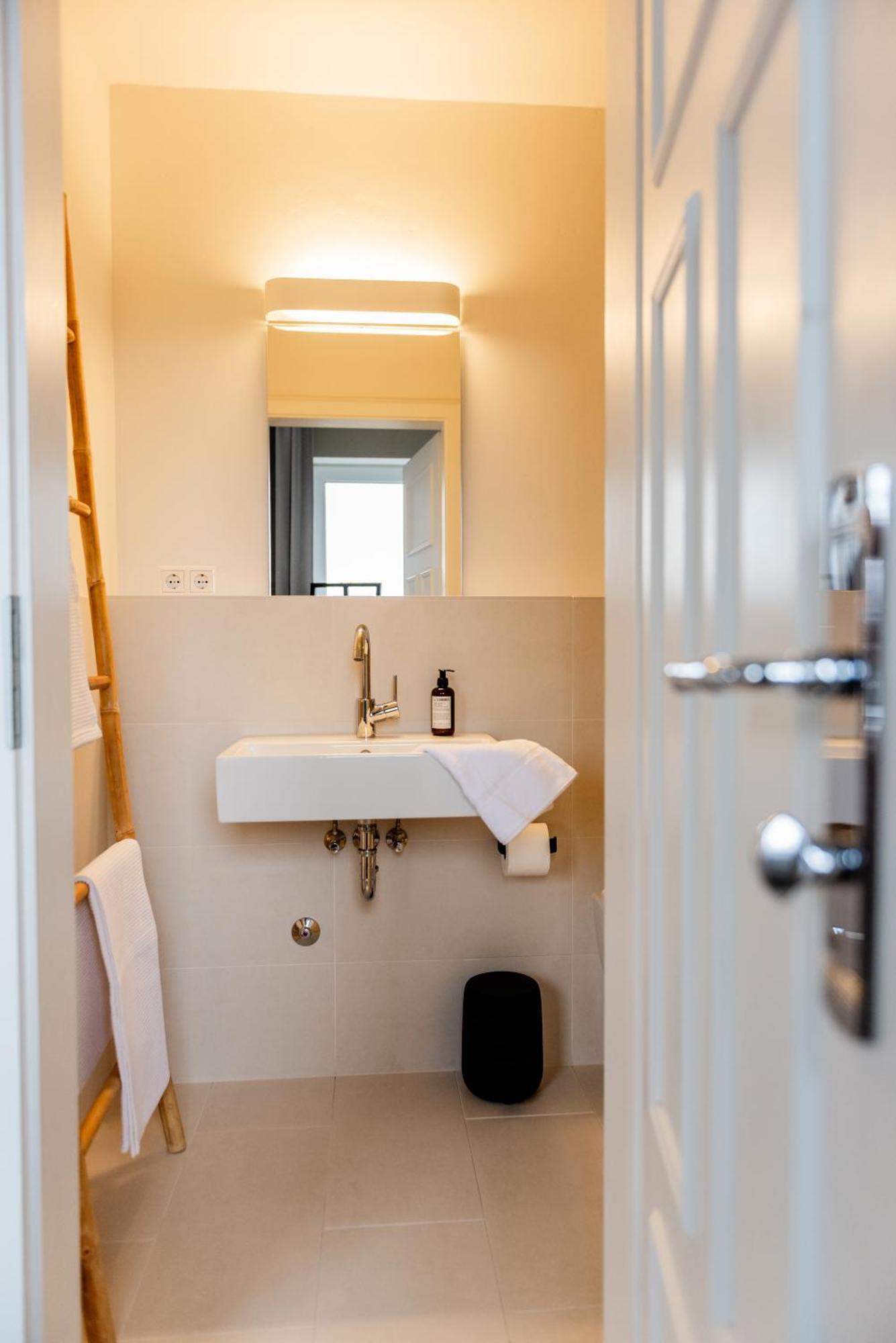 Aarskogs Boutique Hotel Глюксбург Экстерьер фото